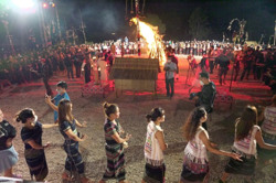 Lễ hội truyền thống từ góc nhìn sản phẩm du lịch