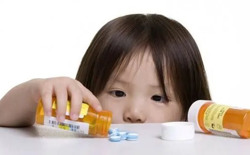 Không tự ý cho trẻ sử dụng thuốc