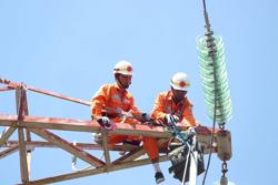 Tiếp tục đề xuất giá điện được điều chỉnh 3 tháng một lần