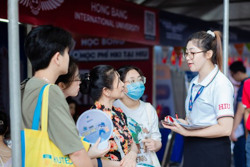 Tuyển sinh Đại học 2024: Không nên 'bỏ trứng vào một giỏ'