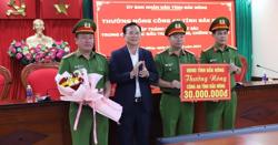 Bắt nhóm đột nhập tiệm vàng trộm hơn 3,5kg vàng