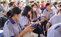 Ngành “hot” và cơ hội việc làm