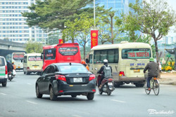 Bộ GTVT yêu cầu tăng cường quản lý tránh thất thu thuế từ xe hợp đồng, xe trá hình