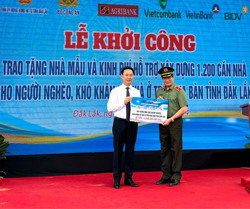 Bộ Công an triển khai xây tặng 1.200 căn nhà cho hộ nghèo ở Đắk Lắk