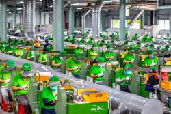 Người lao động không được nghỉ bù dịp lễ Giỗ tổ Hùng Vương, 30-4 và 1-5