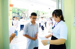 DỪNG TUYỂN SINH LỚP 10 BẰNG CHỨNG CHỈ IELTS: Phải tính đến công bằng trong giáo dục