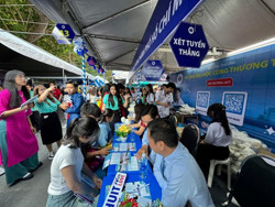 Tuyển sinh đại học 2024: Cân nhắc chạy theo ngành “hot”