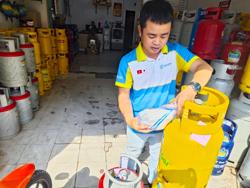 Giá gas bán lẻ giảm trong tháng 4