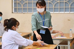 Nghịch lý thừa và thiếu