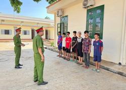 Bắt giữ nhóm thanh niên hiếp dâm tập thể 2 cô gái