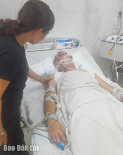 Hoàn cảnh khốn khó của một gia đình có con bị tai nạn giao thông