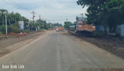 Chậm bổ sung vốn, chủ đầu tư xin tạm dừng thi công Tỉnh lộ 1