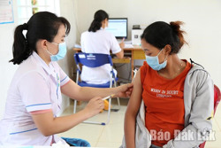 Phụ nữ mang thai cần chú trọng tiêm vắc xin phòng uốn ván