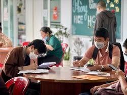 LUẬT VIỆC LÀM (SỬA ĐỔI): Nên tăng quyền lợi cho người lao động