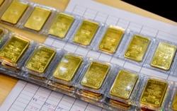 Giá vàng SJC giảm sốc cả triệu đồng