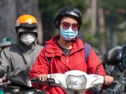 Nắng nóng gay gắt trên cả nước, nhiều nơi vượt 40 độ C