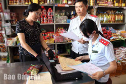 Kiểm tra vệ sinh an toàn thực phẩm: Đừng để “con voi chui lọt lỗ kim”