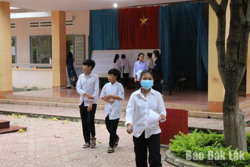 Năm học 2024 - 2025: Tổ chức thi tuyển vào 12 trường THPT công lập