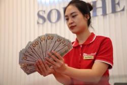 Giá USD ngân hàng bắt đầu giảm sau đợt tăng nóng