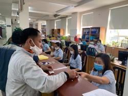 Đề nghị bỏ quy định "chờ 12 tháng" mới được rút BHXH một lần