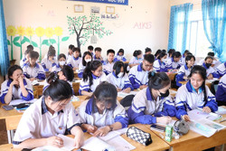 Nâng cao chất lượng ôn thi tốt nghiệp THPT cho học sinh