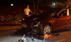 Xe gắn máy tông vào ô tô con: Một thiếu niên tử vong trên đường đi cấp cứu