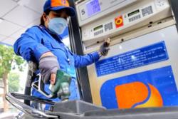 Giá xăng giảm xuống dưới 23.000 đồng/lít