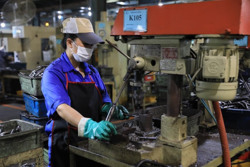 Tiếp tục giảm 2% thuế Giá trị gia tăng: Tiếp sức cho doanh nghiệp phục hồi