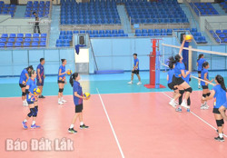 Chờ tuyển bóng chuyền nữ U20 Việt Nam "trình làng"