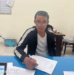 Công an huyện Ea Kar tạm giữ hình sự đối tượng mua bán, sử dụng trái phép chất ma túy