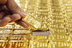 Giá vàng nhẫn tăng giảm trái chiều