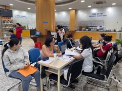 Nhiều trường đại học bội thu hồ sơ xét tuyển sớm