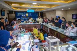 Gian nan mua vàng "bình ổn"