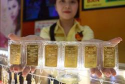 Giá vàng nhẫn và vàng miếng cùng 'đứng yên'