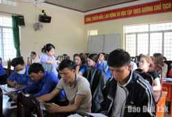 Buôn Đôn tổ chức 4 phiên giao dịch việc làm lưu động