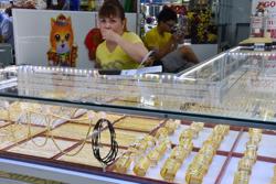 Giá vàng hôm nay, 28-6: Nhiều yếu tố gây bất ngờ