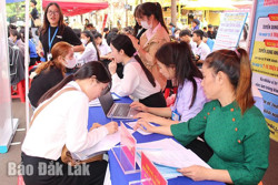 Phát triển lực lượng lao động trẻ chuyên nghiệp