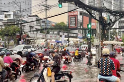 Nhiều khu vực chiều tối có mưa dông, đề phòng lốc sét, ngập úng cục bộ