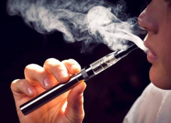 Thuốc lá điện tử bị thả nổi