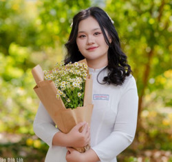 Thủ khoa khối D tỉnh Đắk Lắk xét tuyển Đại học Ngoại thương vì ước mơ làm kinh tế giỏi