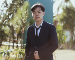 Thủ khoa khối B tỉnh Đắk Lắk là học sinh giỏi suốt 12 năm học phổ thông