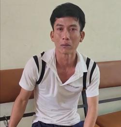 Đột nhập từ mái nhà, "khoắng sạch" cửa hàng điện thoại