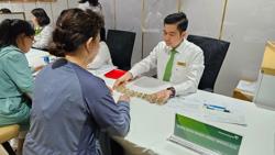 Ngân hàng đổi điều kiện đăng ký mua vàng miếng SJC online