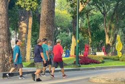 Tuổi thọ tăng, nơi nào người Việt sống thọ nhất?