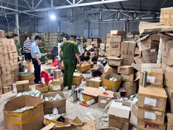 Đẩy lùi hàng giả, hàng nhái: Người tiêu dùng là ‘mắt xích’ quan trọng