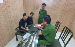 Nổ súng trước nhà đối thủ để giải quyết mâu thuẫn trên Facebook