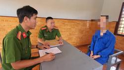 Chân dung thanh niên chạy xe máy vượt 150km để "được gần" bé gái chưa đủ 16 tuổi