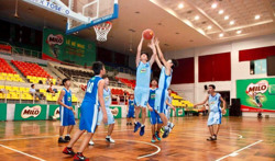 Nâng cao tầm vóc người Việt