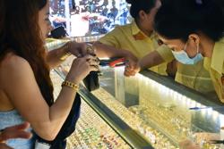 Giá vàng hôm nay, 9-7: Đột ngột giảm sốc