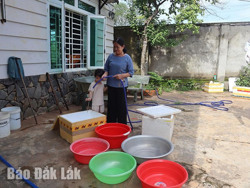 Người dân nội đô “khát” nước sạch